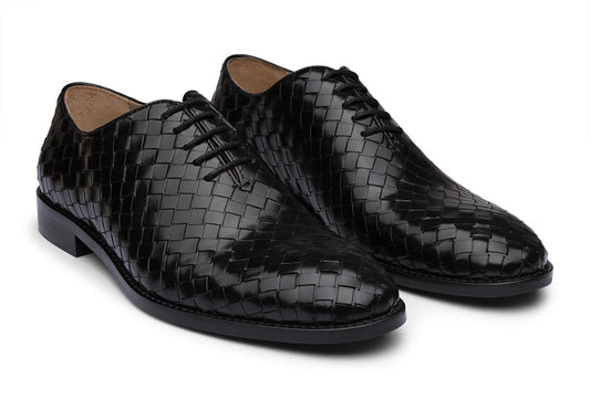VENICE – BLACK HANDWOVEN LEATHER SHOES